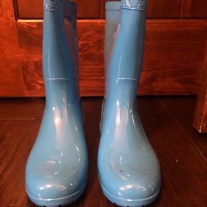 Blue Ugg rain boots sz. 8
